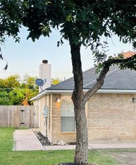 213 Axis Deer TRL A, Hutto, TX 78634