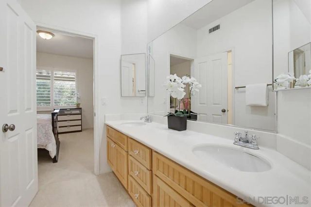 11393 Chaffinch Ct, San Diego, CA 92131