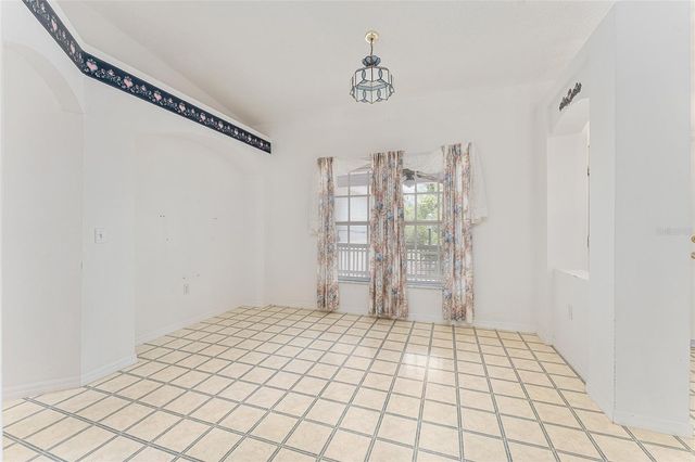 8212 N ZAVAL AVENUE, Dunnellon, FL 34433