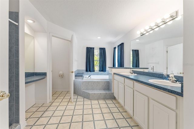 8212 N ZAVAL AVENUE, Dunnellon, FL 34433
