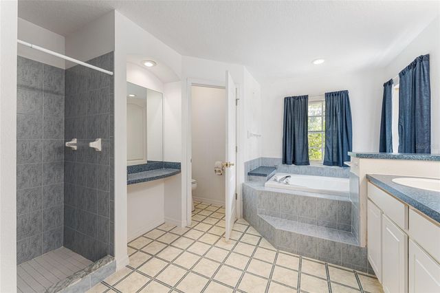 8212 N ZAVAL AVENUE, Dunnellon, FL 34433