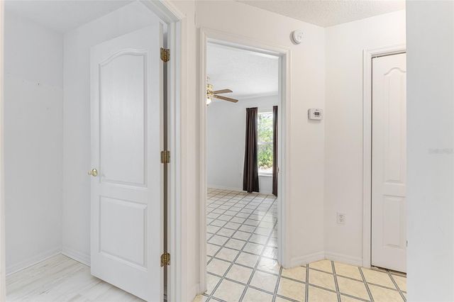 8212 N ZAVAL AVENUE, Dunnellon, FL 34433
