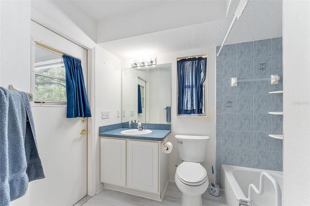 8212 N ZAVAL AVENUE, Dunnellon, FL 34433