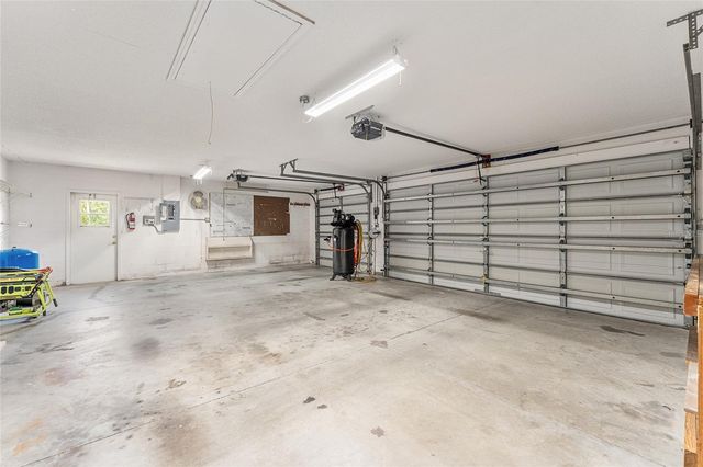 8212 N ZAVAL AVENUE, Dunnellon, FL 34433