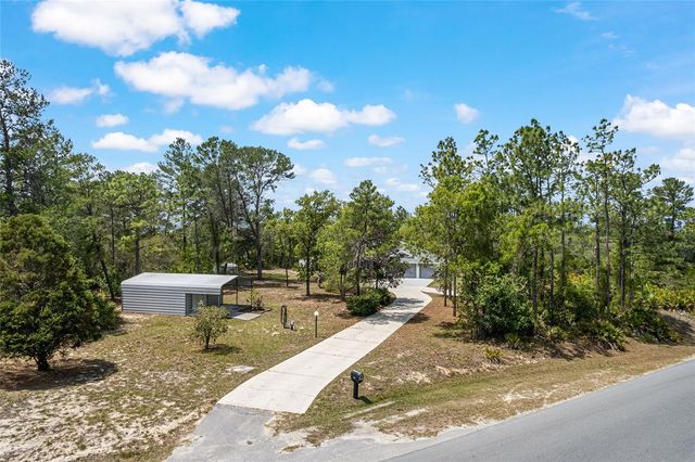 8212 N ZAVAL AVENUE, Dunnellon, FL 34433
