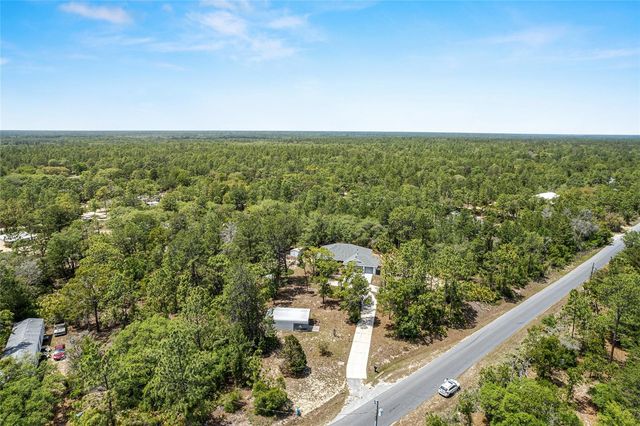 8212 N ZAVAL AVENUE, Dunnellon, FL 34433