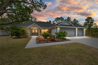 8212 N ZAVAL AVENUE, Dunnellon, FL 34433