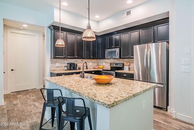 6565 E THOMAS Road 1129, Scottsdale, AZ 85251