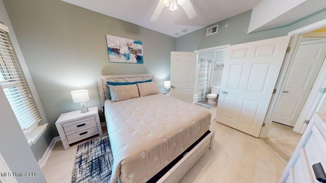 2228 Beach Drive, 408, Gulfport, MS 39507