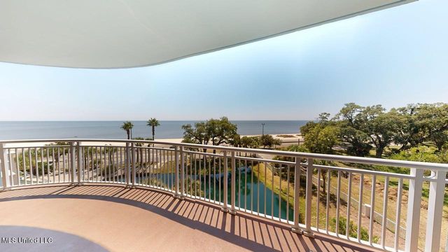 2228 Beach Drive, 408, Gulfport, MS 39507