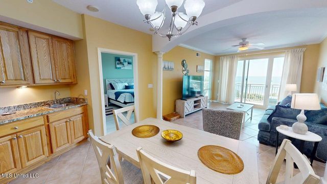 2228 Beach Drive, 408, Gulfport, MS 39507