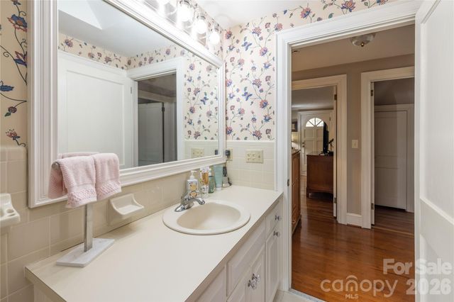 692 Capelsie Road, Candor, NC 27229