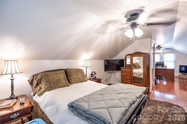 692 Capelsie Road, Candor, NC 27229