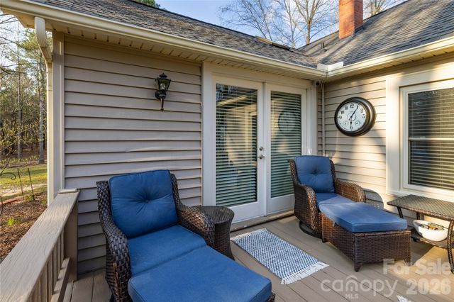 692 Capelsie Road, Candor, NC 27229