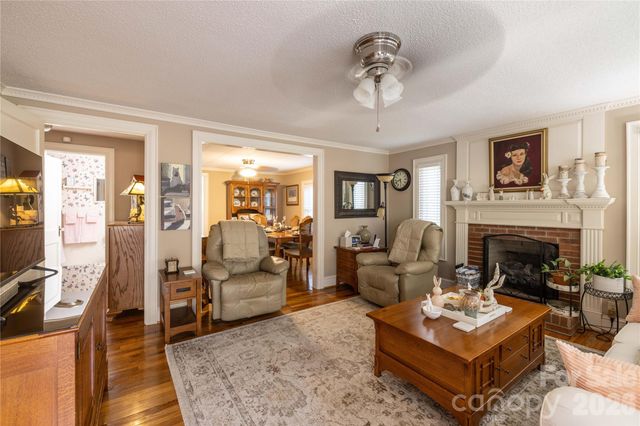 692 Capelsie Road, Candor, NC 27229