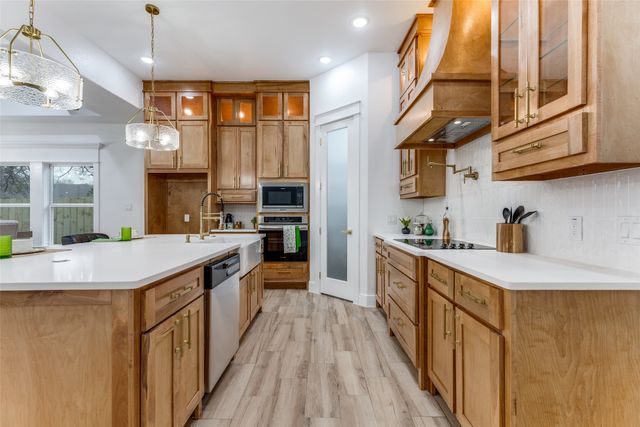 3408 Hiawatha Trail, Lake Worth, TX 76135