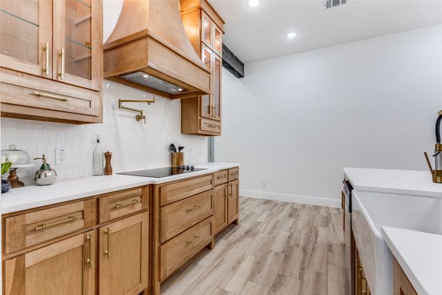 3408 Hiawatha Trail, Lake Worth, TX 76135