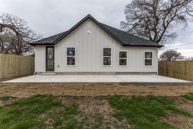 3408 Hiawatha Trail, Lake Worth, TX 76135