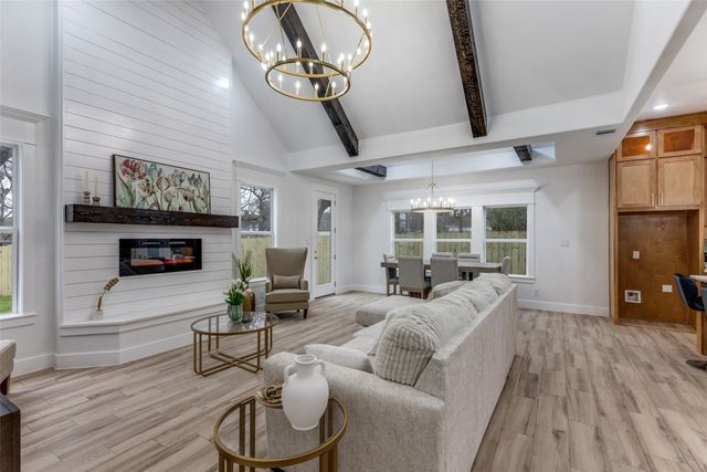 3408 Hiawatha Trail, Lake Worth, TX 76135