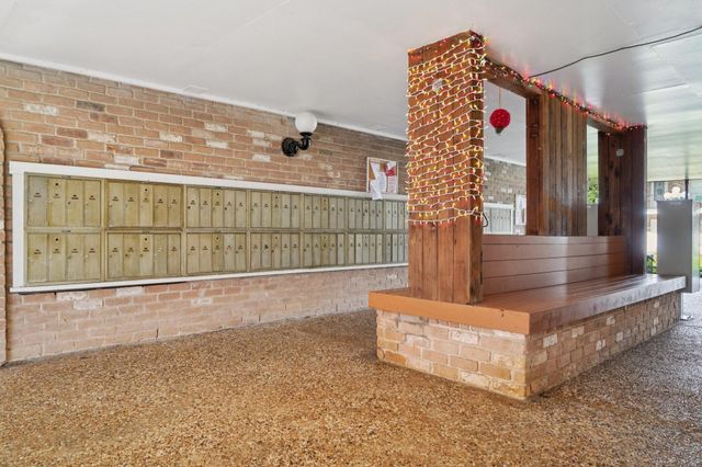 3535 Nasa Rd 1 Parkway 20, Seabrook, TX 77586