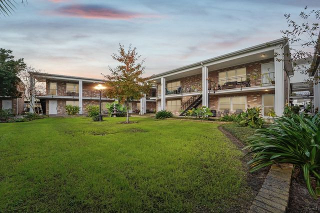 3535 Nasa Rd 1 Parkway 20, Seabrook, TX 77586