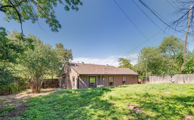 3134 W Jefferson Boulevard, Dallas, TX 75211