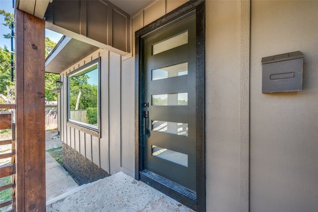 3134 W Jefferson Boulevard, Dallas, TX 75211