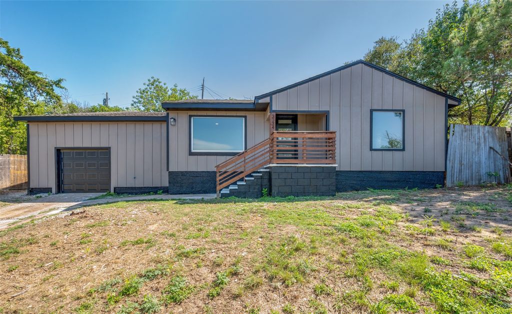 3134 W Jefferson Boulevard, Dallas, TX 75211