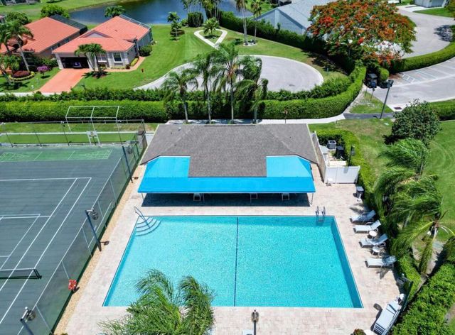 12269 COUNTRY GREENS Boulevard, Boynton Beach, FL 33437