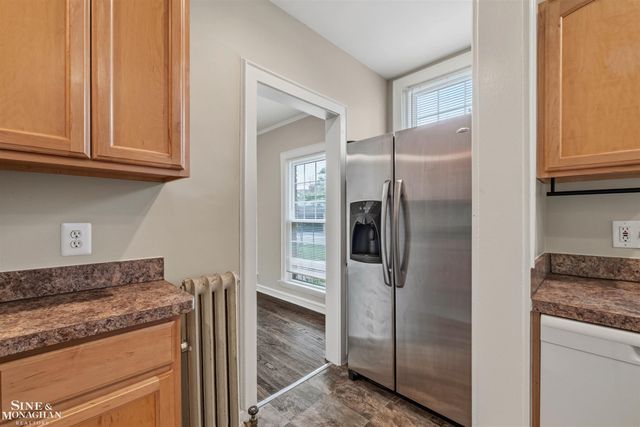 377 Rivard Boulevard, Grosse Pointe, MI 48230
