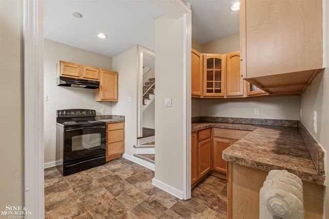 377 Rivard Boulevard, Grosse Pointe, MI 48230