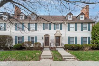 377 Rivard Boulevard, Grosse Pointe, MI 48230