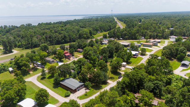 220 Tortuga Way, Point Blank, TX 77364