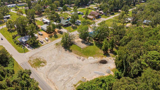 220 Tortuga Way, Point Blank, TX 77364