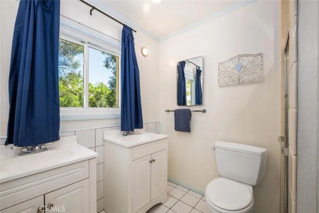 220 D Street, Ramona, CA 92065