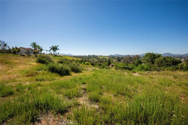 220 D Street, Ramona, CA 92065