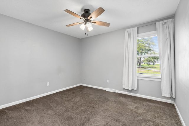 1022 W 13th Street, Davenport, IA 52804