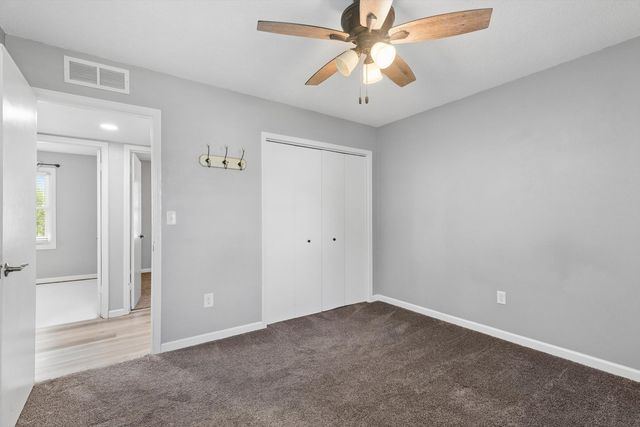 1022 W 13th Street, Davenport, IA 52804