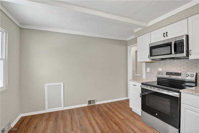 15817 Northwood Avenue, Maple Heights, OH 44137