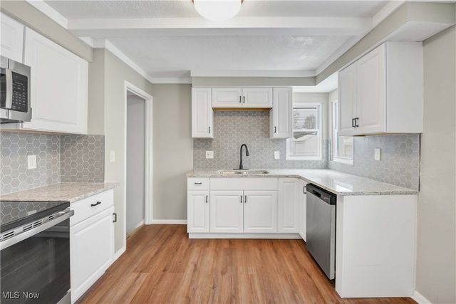 15817 Northwood Avenue, Maple Heights, OH 44137