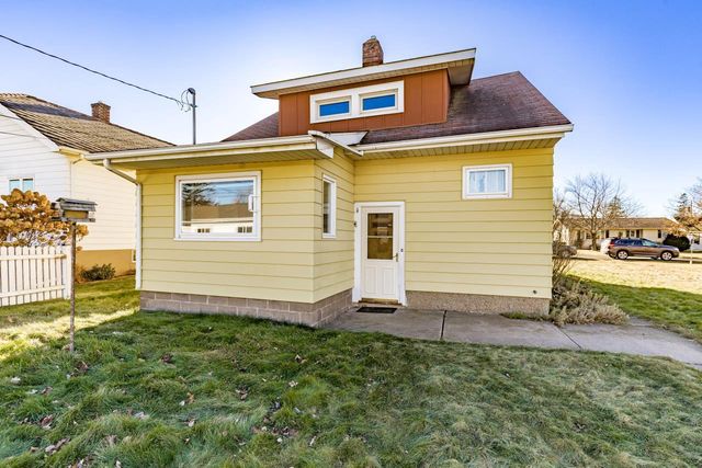 1107 E 6th St, Superior, WI 54880