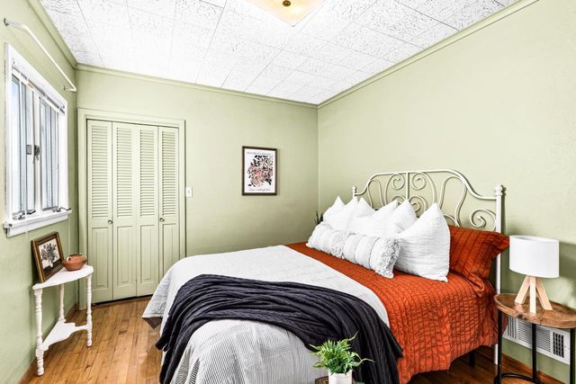 1107 E 6th St, Superior, WI 54880