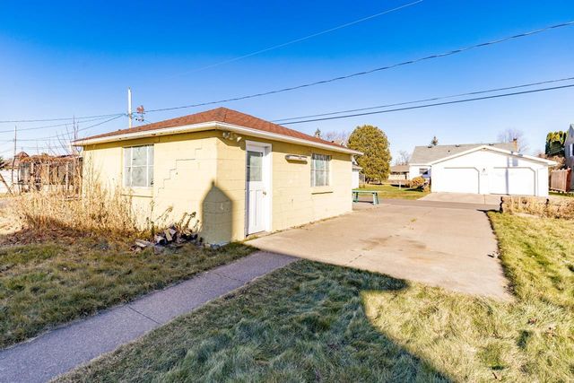 1107 E 6th St, Superior, WI 54880