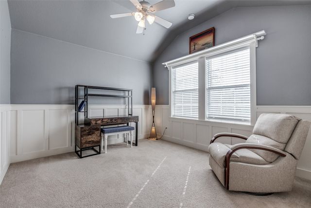 1040 Albatross Lane, Aubrey, TX 76227