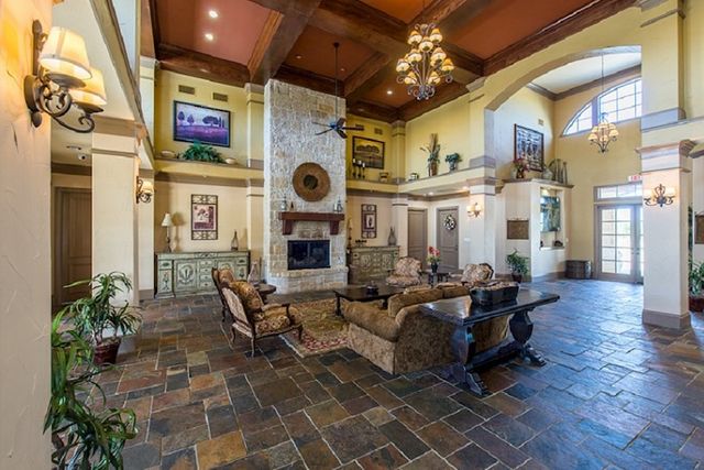 1040 Albatross Lane, Aubrey, TX 76227