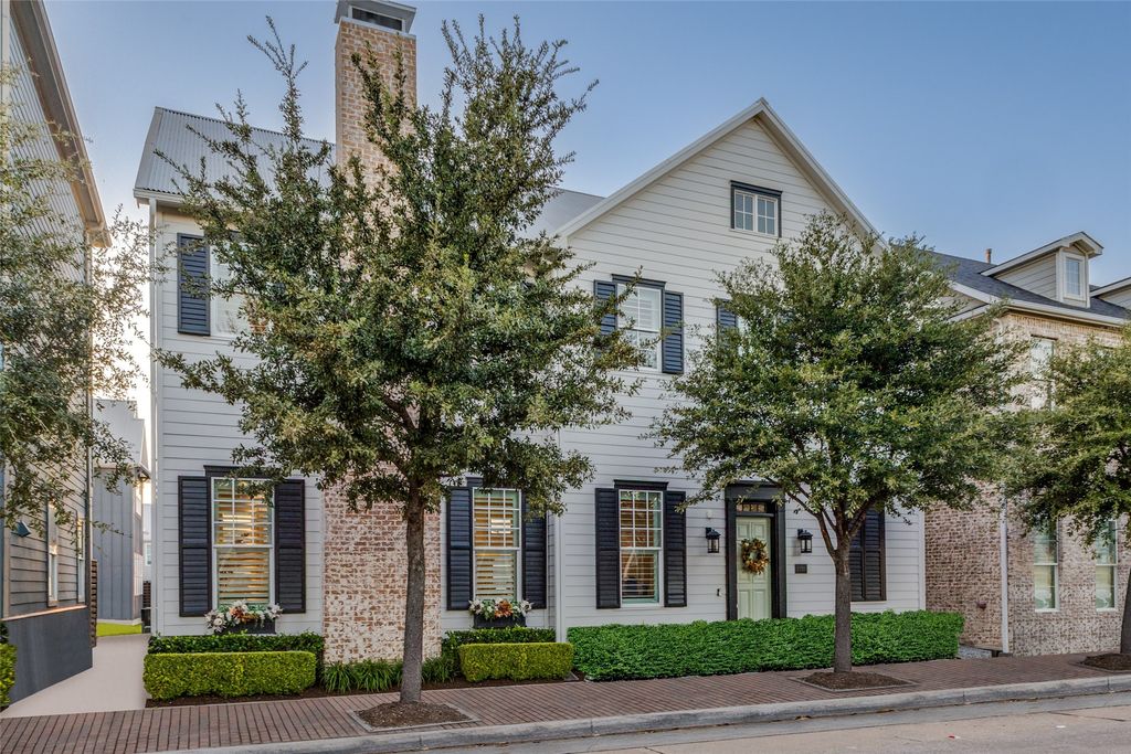 1725 G Avenue, Plano, TX 75074