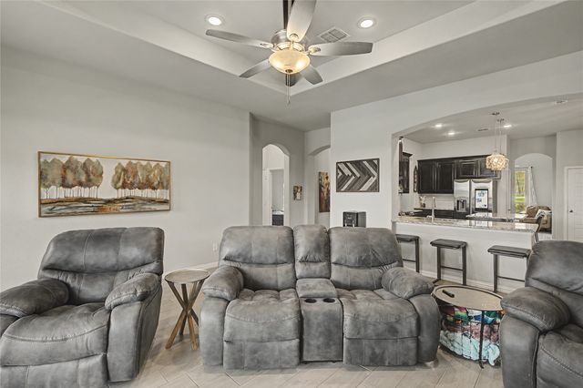 138 Post Oak Way, Weatherford, TX 76087