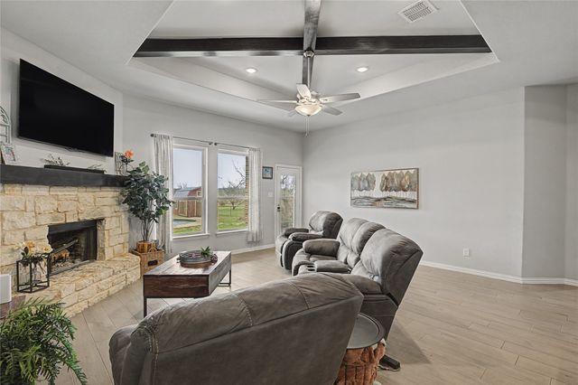 138 Post Oak Way, Weatherford, TX 76087