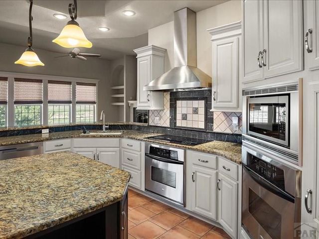 23144 County Rd 27, La Junta, CO 81050