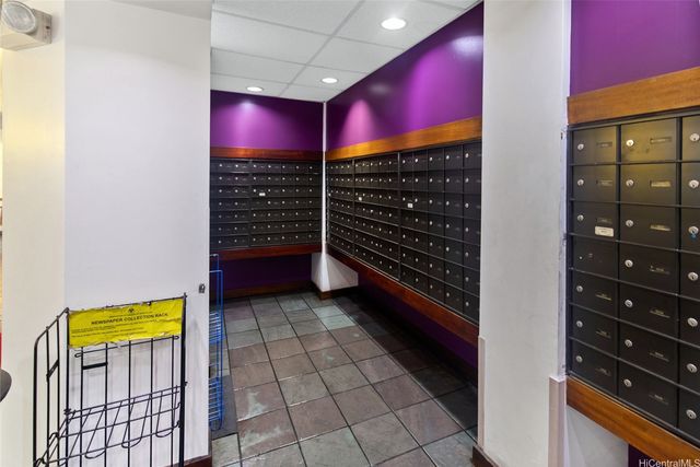 1255 Nuuanu Avenue E404, Honolulu, HI 96817